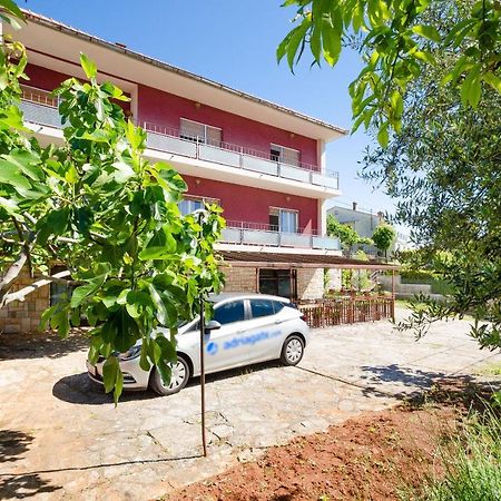 Apartments Mladen Jelica Ičići Eksteriør billede