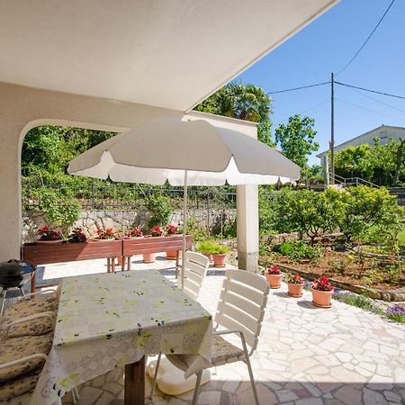 Apartments Mladen Jelica Ičići Eksteriør billede