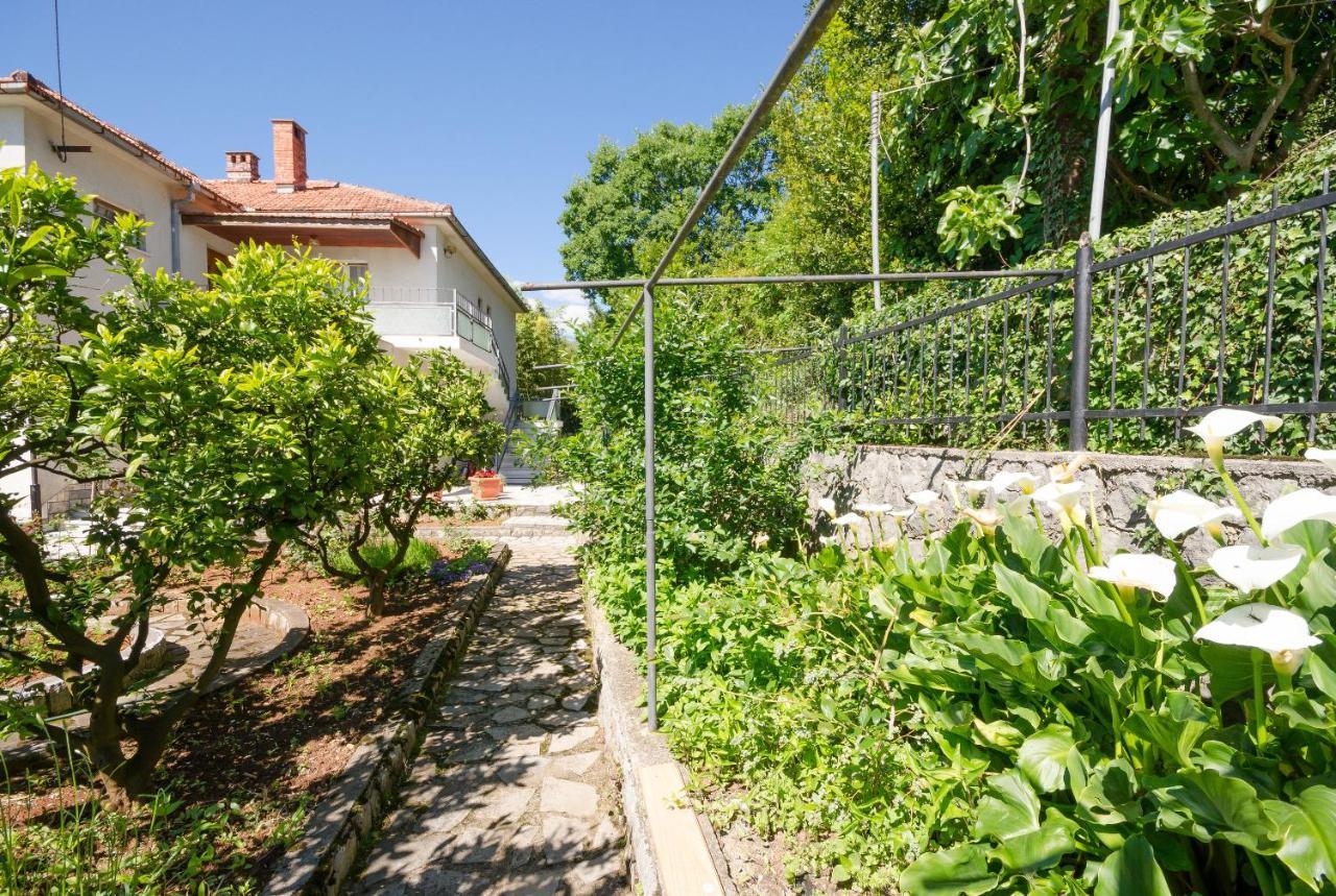 Apartments Mladen Jelica Ičići Eksteriør billede