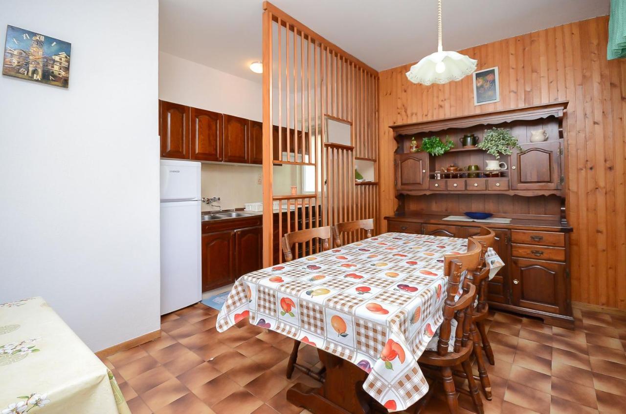 Apartments Mladen Jelica Ičići Eksteriør billede